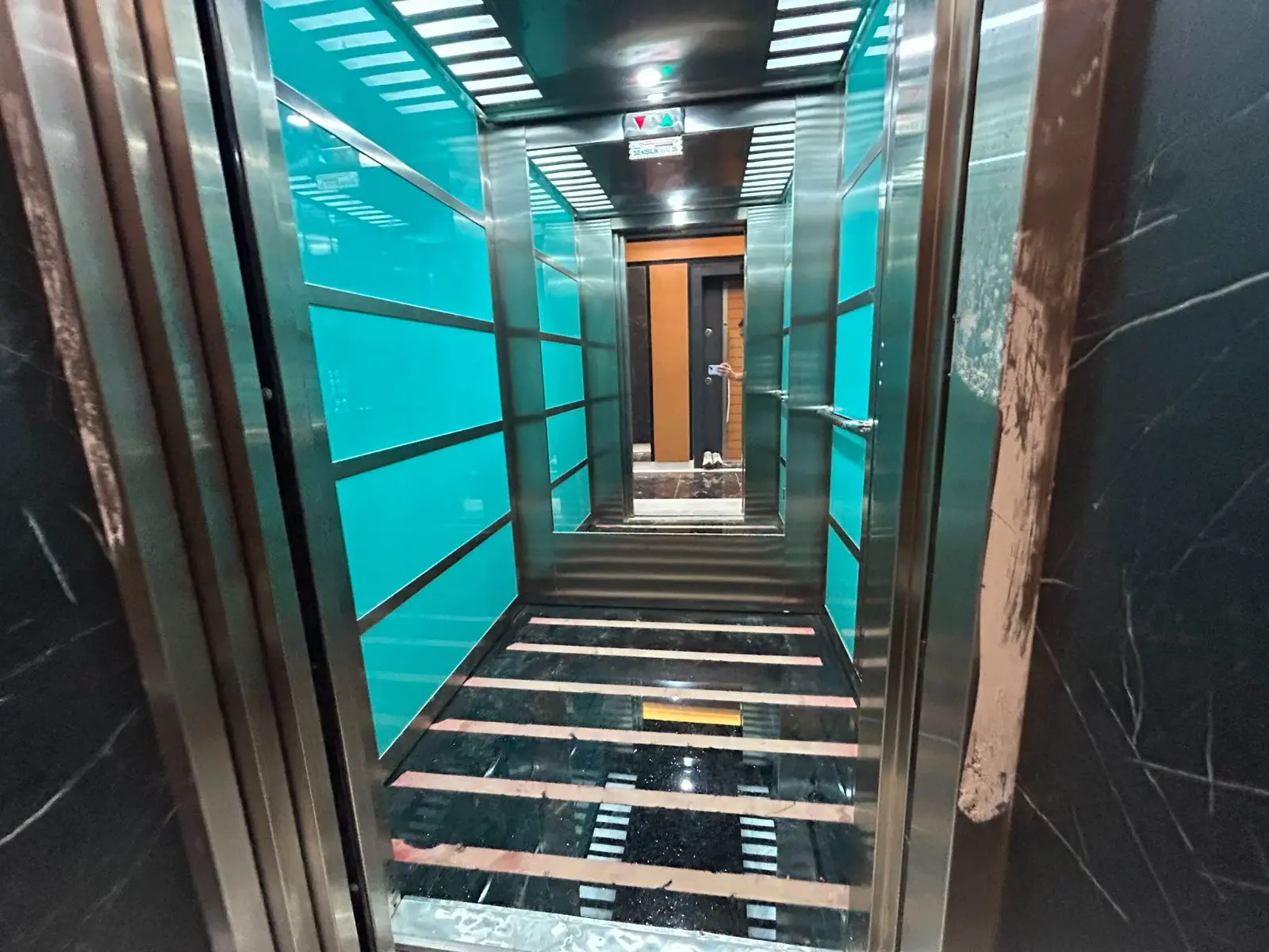 Elevator